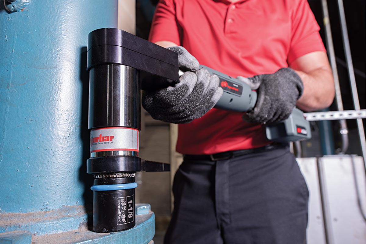 DC Tool - Ingersoll Rand QX Cordless Transducerized Nutrunner with Torque Multiplier